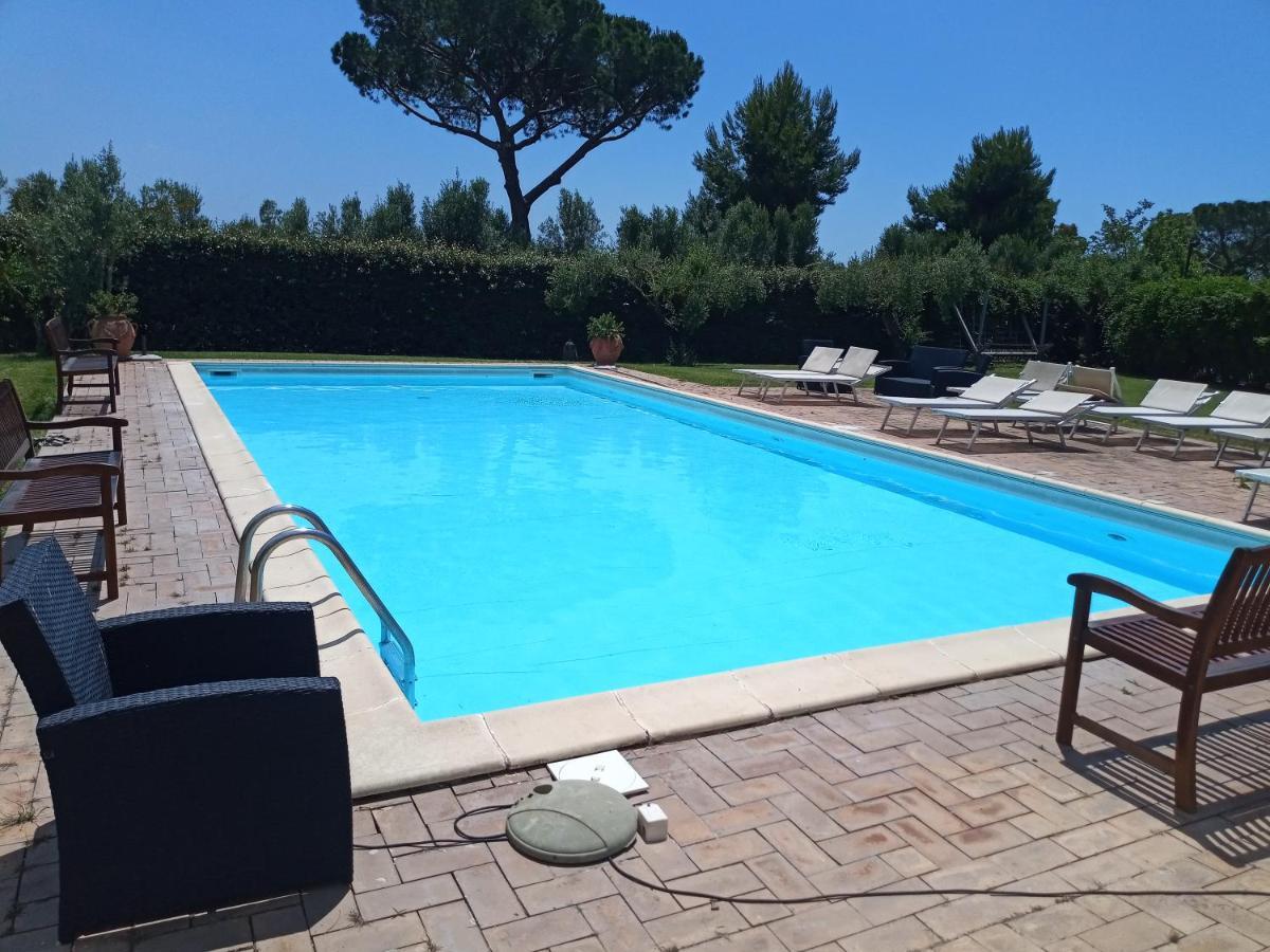 Casale Di Tormaggiore Villa And Country Suites ポメツィア エクステリア 写真