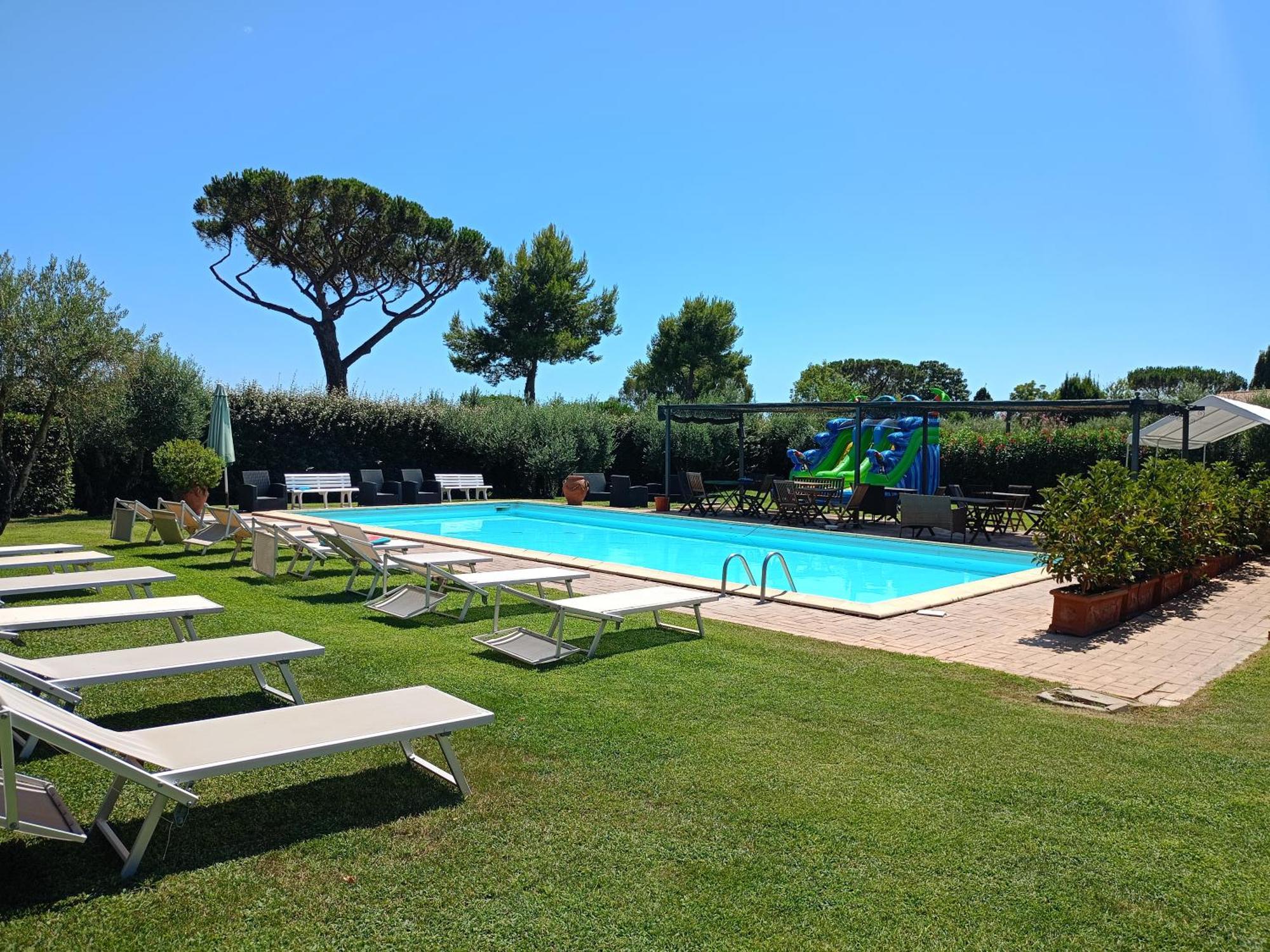 Casale Di Tormaggiore Villa And Country Suites ポメツィア エクステリア 写真