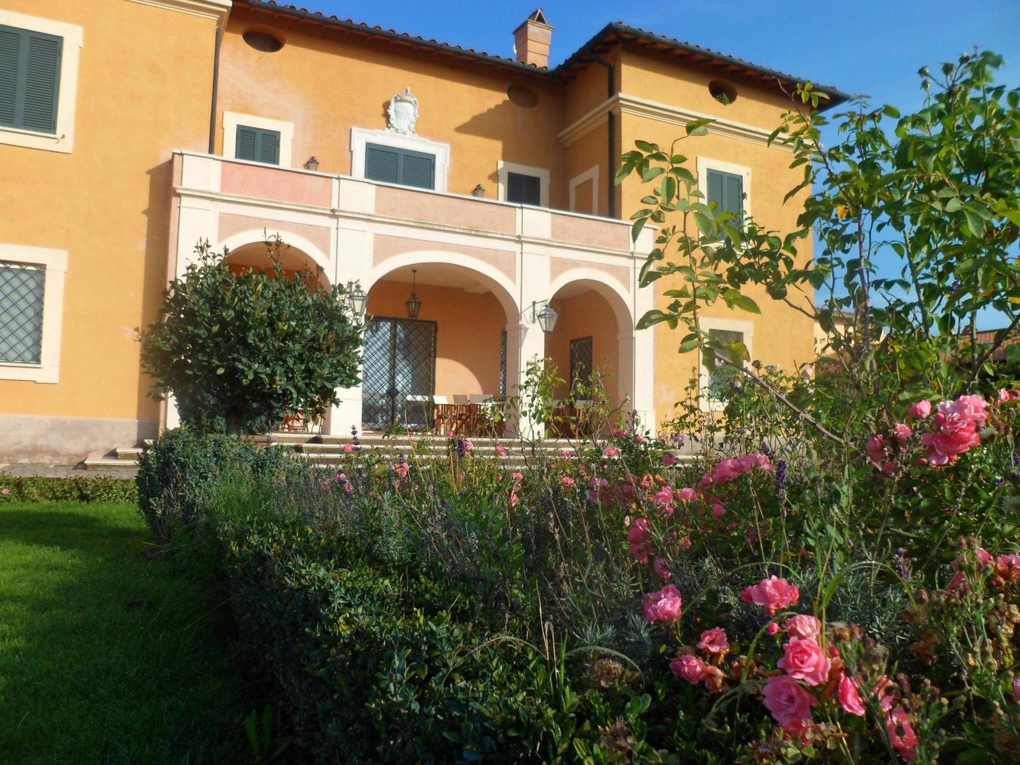 Casale Di Tormaggiore Villa And Country Suites ポメツィア エクステリア 写真