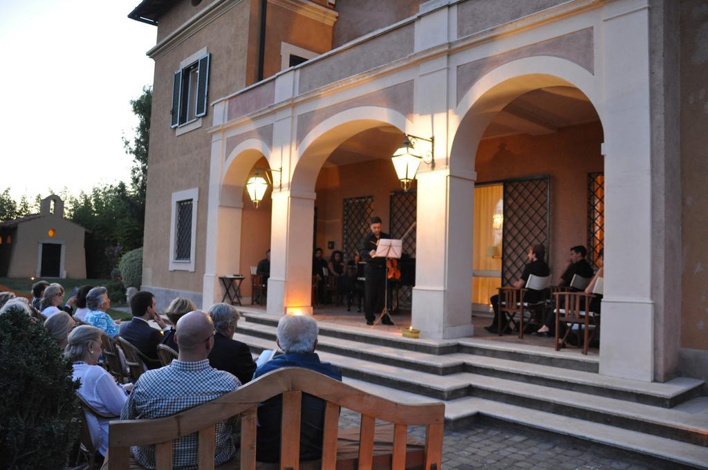 Casale Di Tormaggiore Villa And Country Suites ポメツィア エクステリア 写真