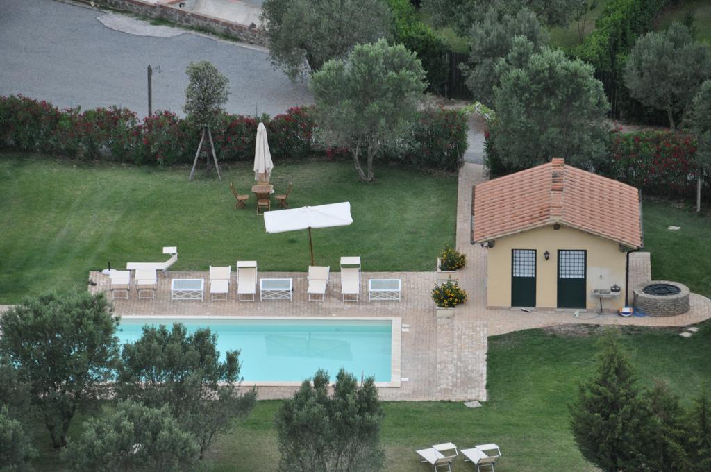 Casale Di Tormaggiore Villa And Country Suites ポメツィア エクステリア 写真