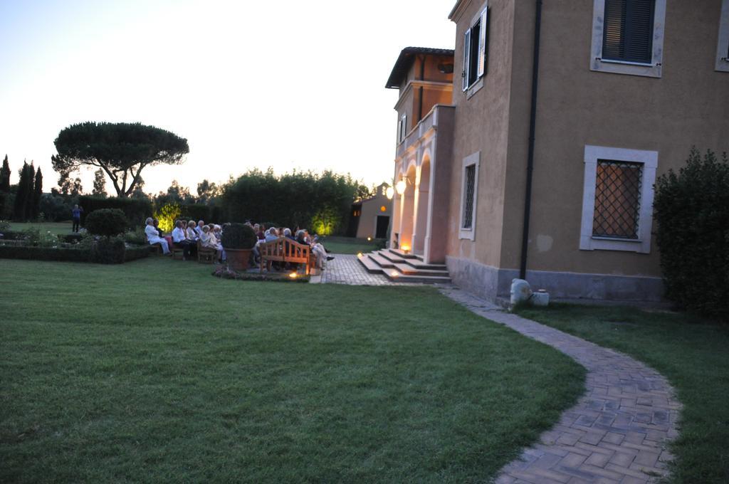 Casale Di Tormaggiore Villa And Country Suites ポメツィア エクステリア 写真